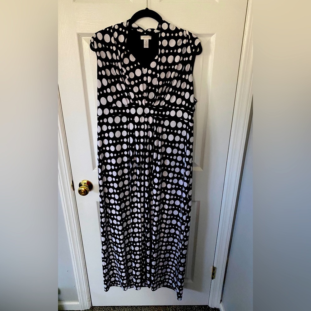 Chicos size 3 NAVY polka dot dress